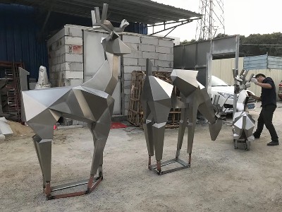 Stainless steel sculpture 26