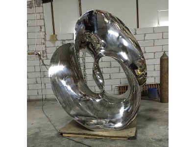 Stainless steel sculpture 31