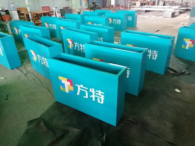 Steel structure flower box 7